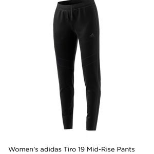 Women’s medium adidas trio 19 mid-rise pants